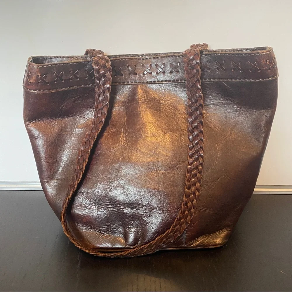 Leather Braided Strap Zipper Closure Shoulder Bag